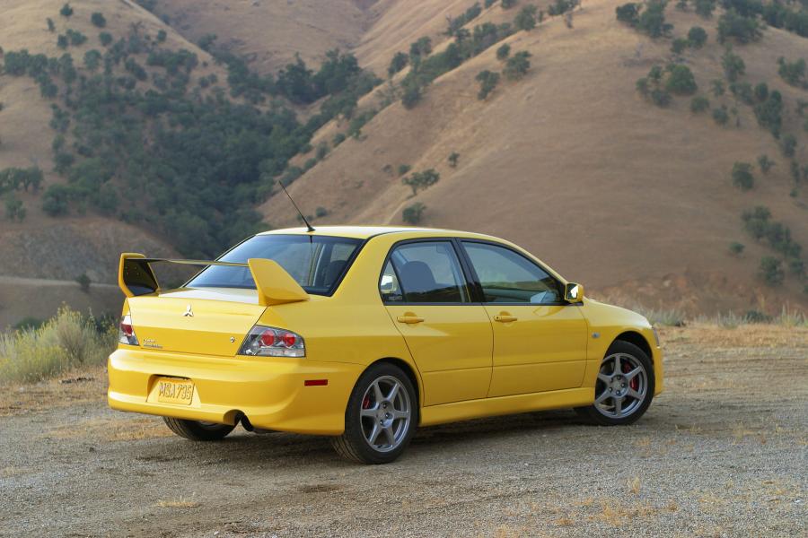  Mitsubishi Lancer Evolution VIII 2003 года  (NA) (фото 9 из 19)